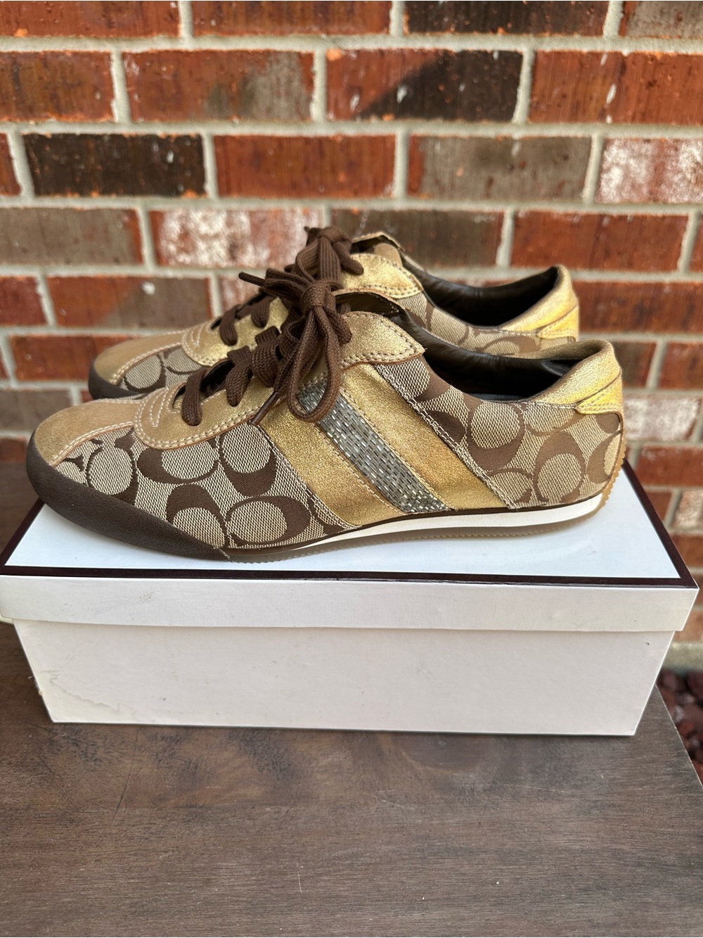 Coach Mable Signature C Gold Metallic Sneakers Size 10M w/ Box - Picture 10 of 16